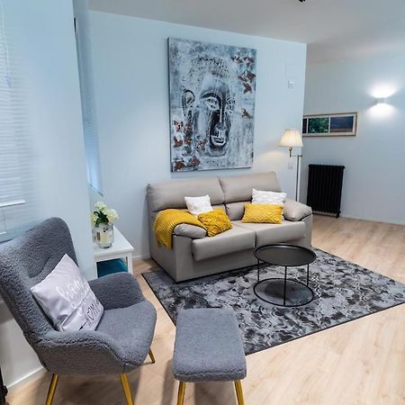 Lujoso Y Amplio Apartamento Con Parking Incluido Leão Exterior foto