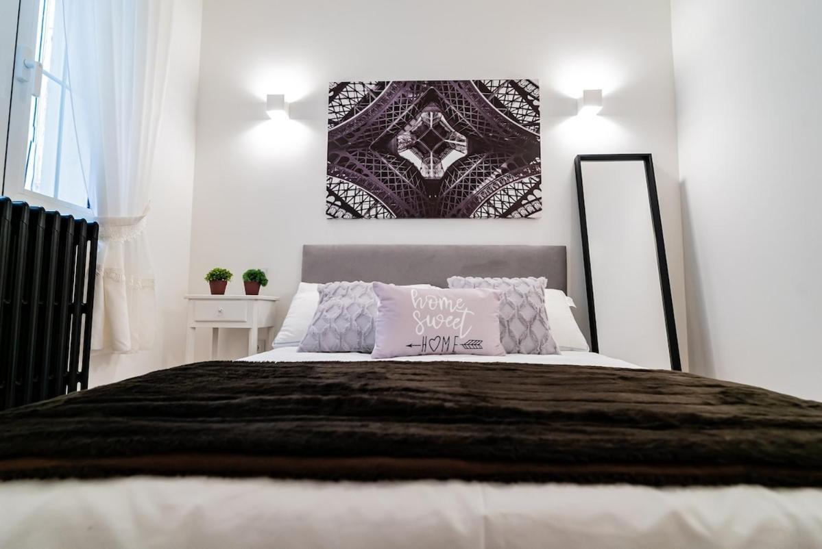 Lujoso Y Amplio Apartamento Con Parking Incluido Leão Exterior foto